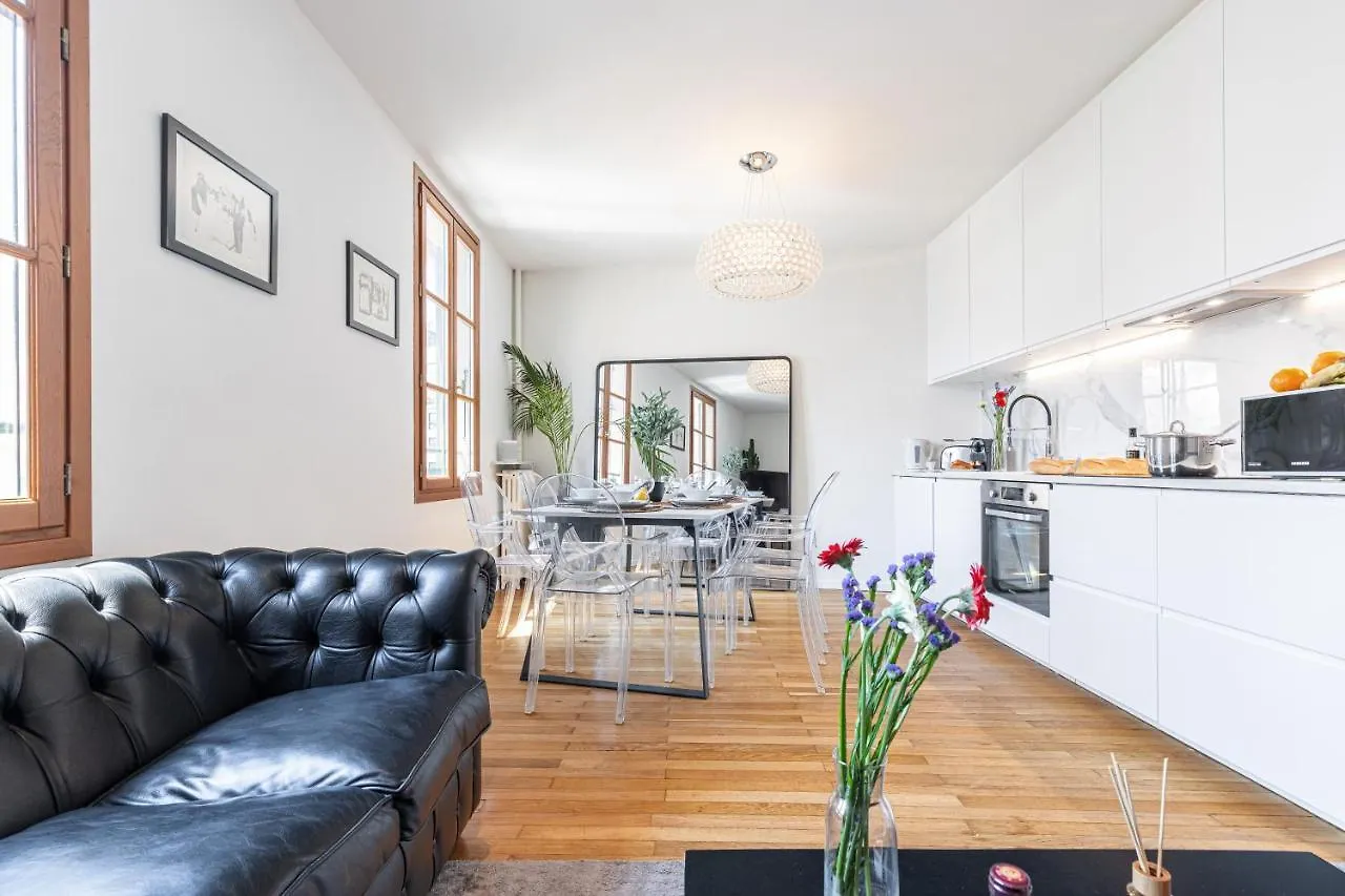 Feel Home - Alphonse Karr location